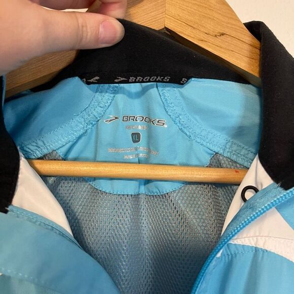 Brooks Blue Windbreaker Zip Up Jacket Size XL - Picture 3 of 10